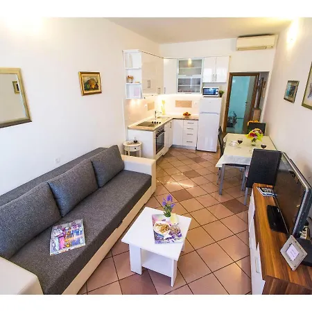 Cozy&nice Apartament